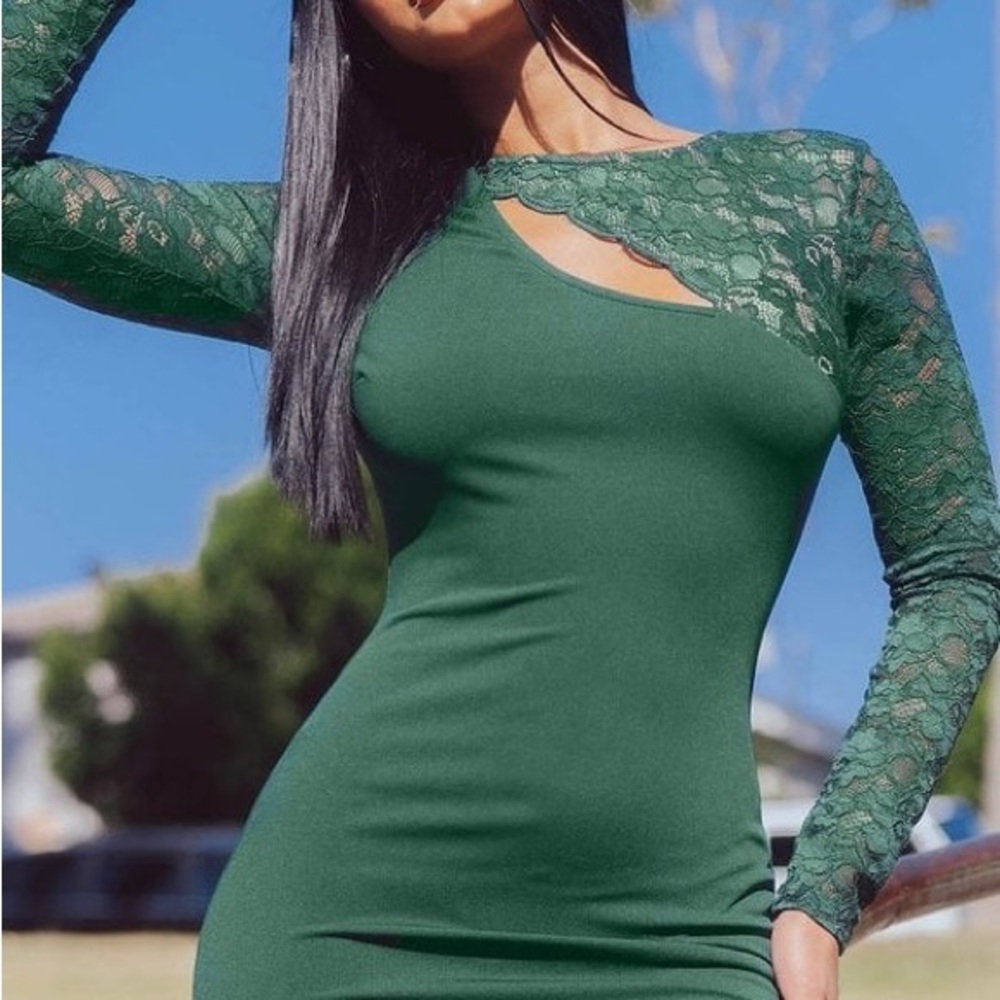 Hunter Green Lace Long Sleeve Mini Cocktail Dress NWT